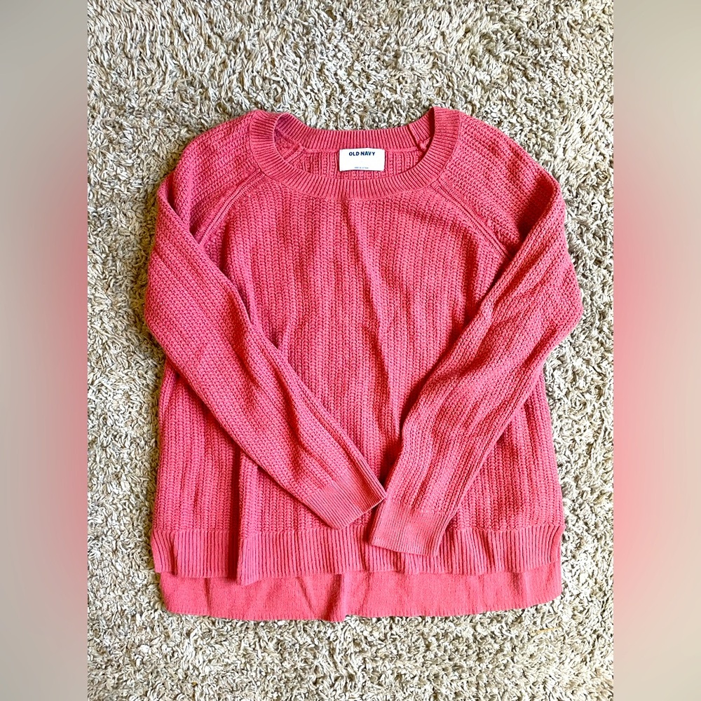 Women’s old navy sweater